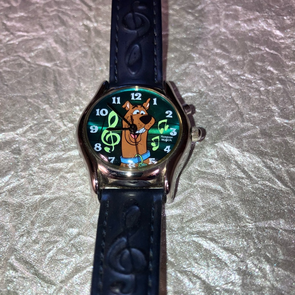 Rare Vintage WORKING MUSICAL Armitron Scooby-Doo Watch with ORIGINAL Navy Strap